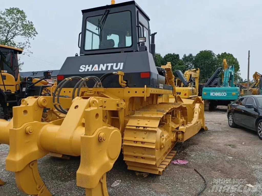 Shantui D22 Rupsdozers
