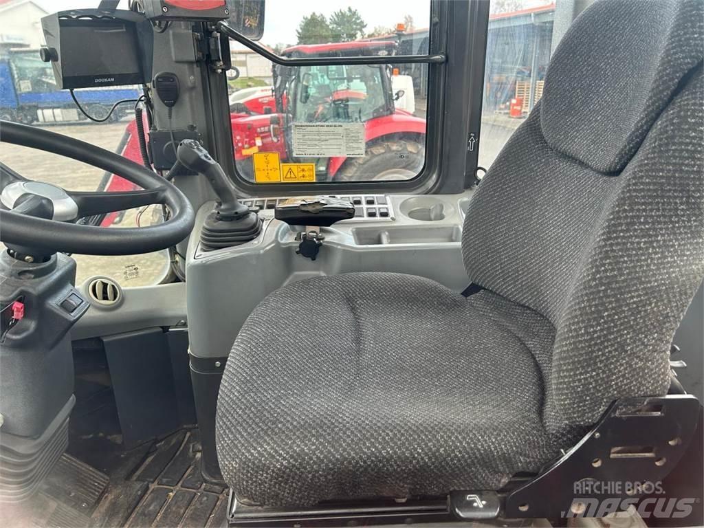 Doosan DL 300 Wielladers