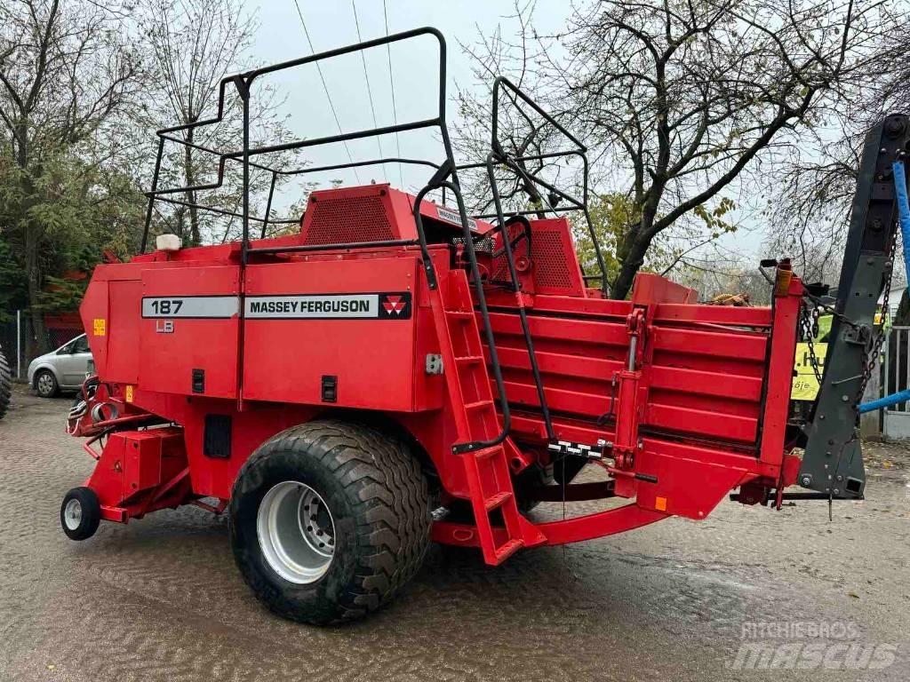 Massey Ferguson 187 Vierkante balenpers