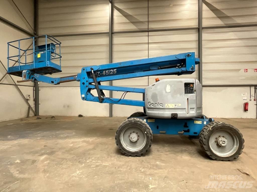 Genie Z 45/25 Knikarmhoogwerkers