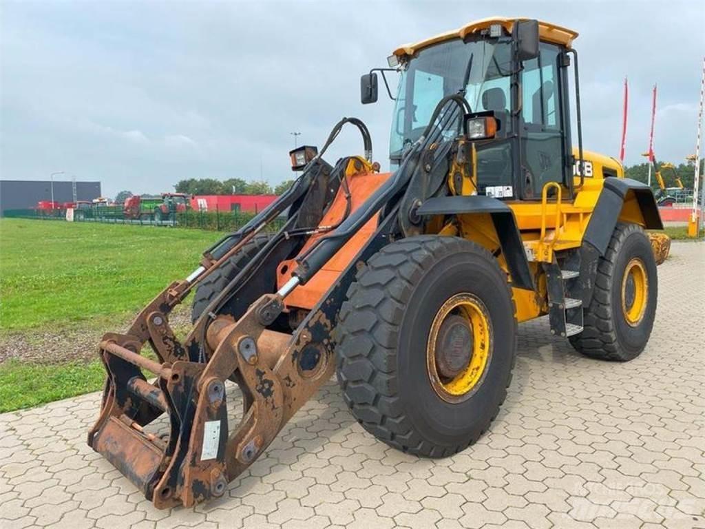 JCB 426E AGRI HT Wielladers