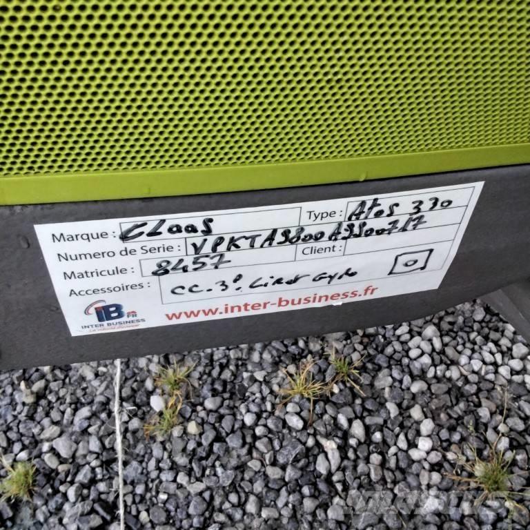 CLAAS Atos 330 Tractoren