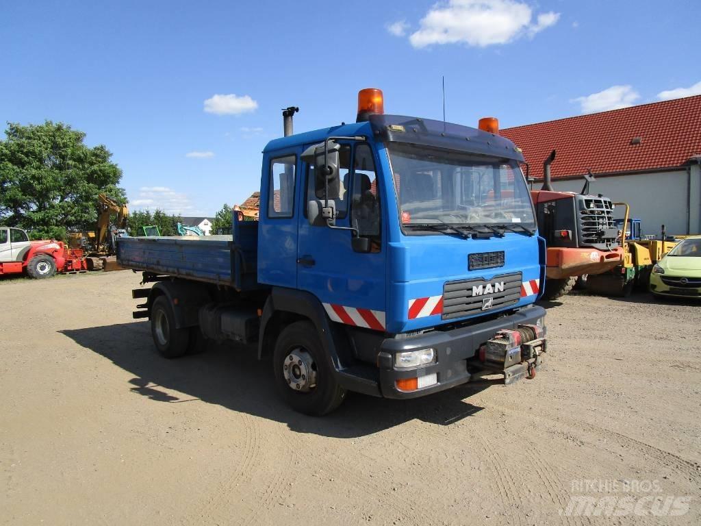 MAN LE 220 Kipper