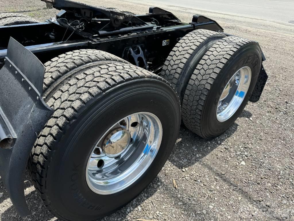 Kenworth T 680 Trekkers