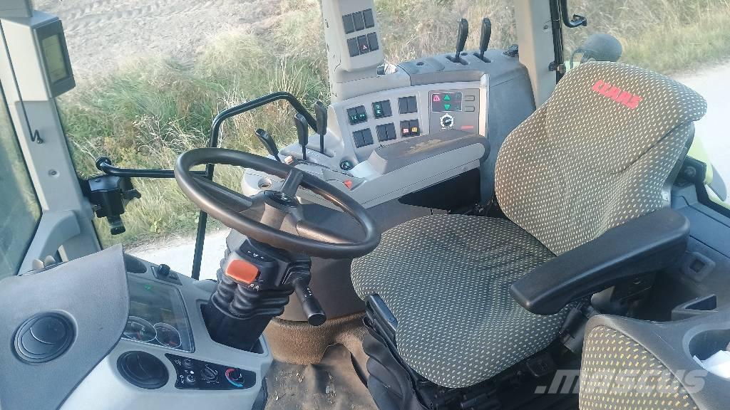 CLAAS Axion 810 CIS Tractoren