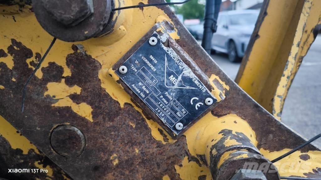 CAT M 313 D Wielgraafmachines