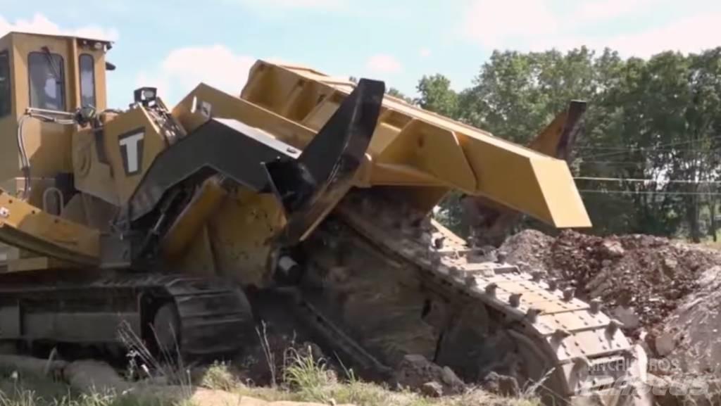 Trencor T14-54 Steen en betonzagen