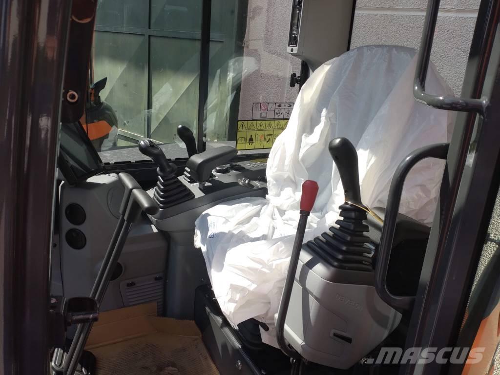 Develon DX 55 R-7 Minigraafmachines < 7t