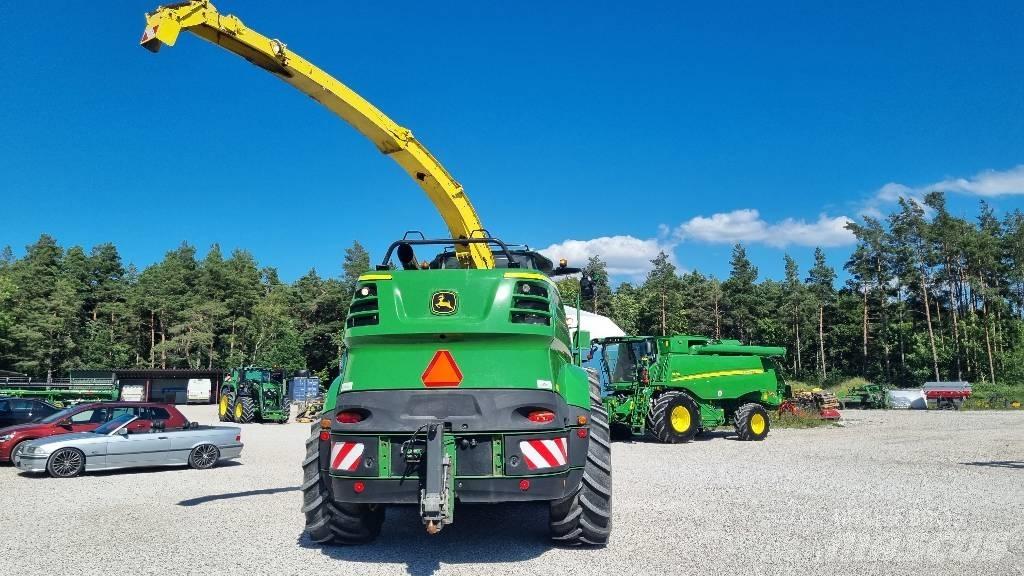 John Deere 8700i Zelfrijdende veldhakselaars