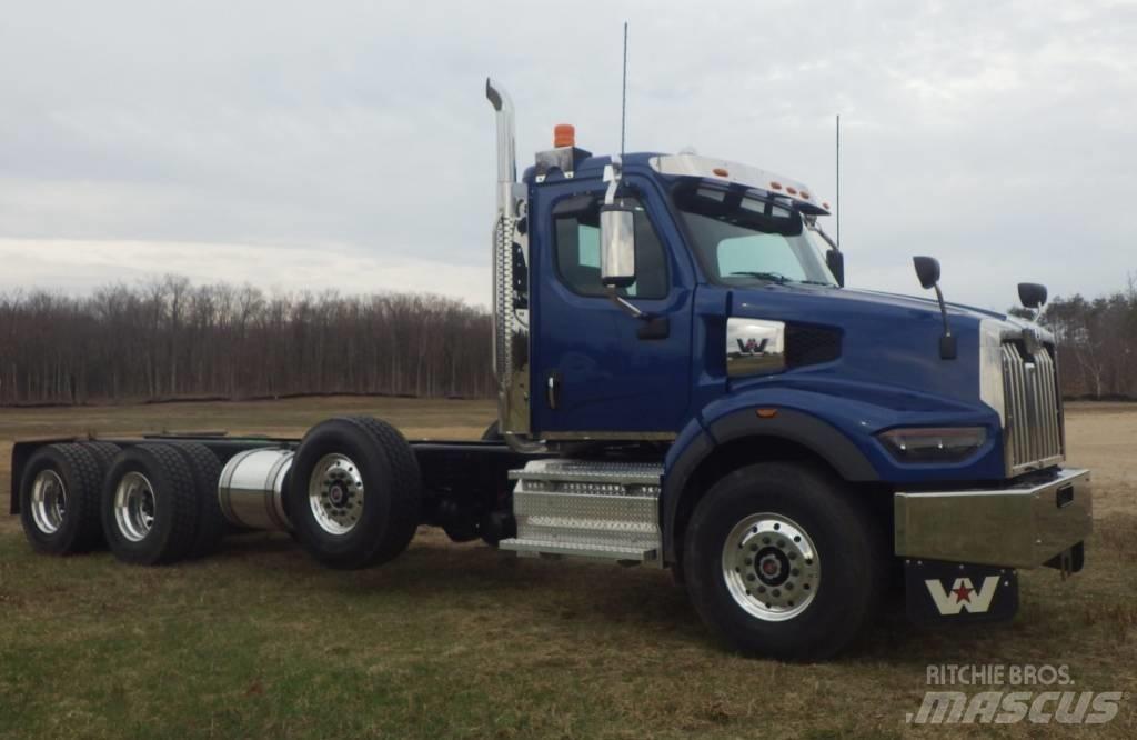 Western Star 49 X Chassis met cabine