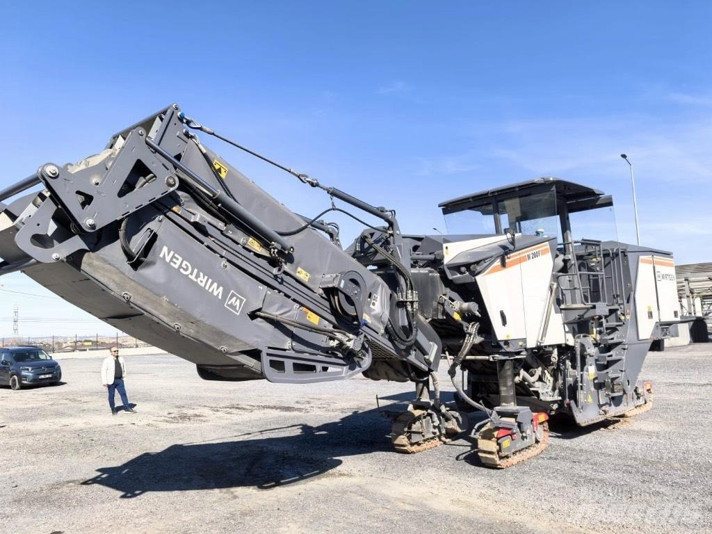 Wirtgen W200F Asfaltfrezen