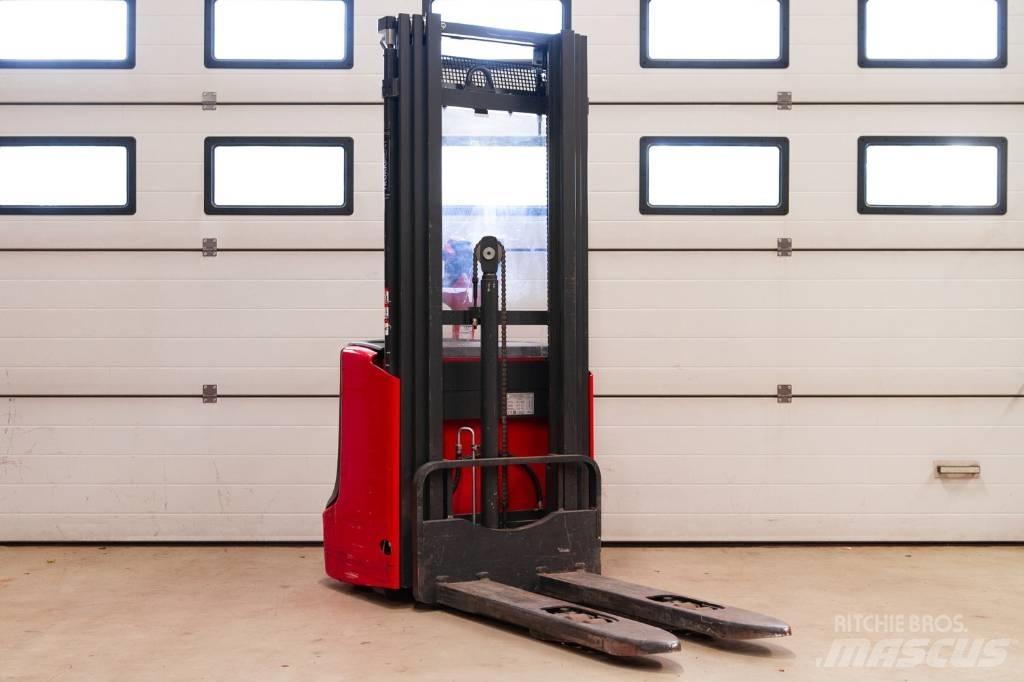 Linde L 12 Stapelaar meeloop