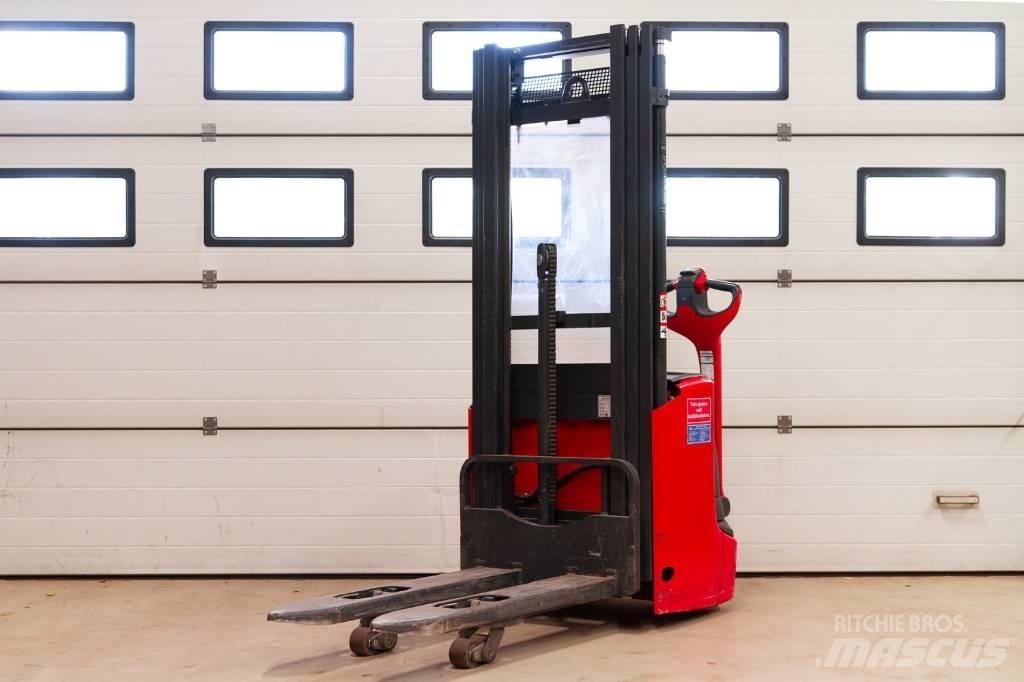 Linde L 12 Stapelaar meeloop