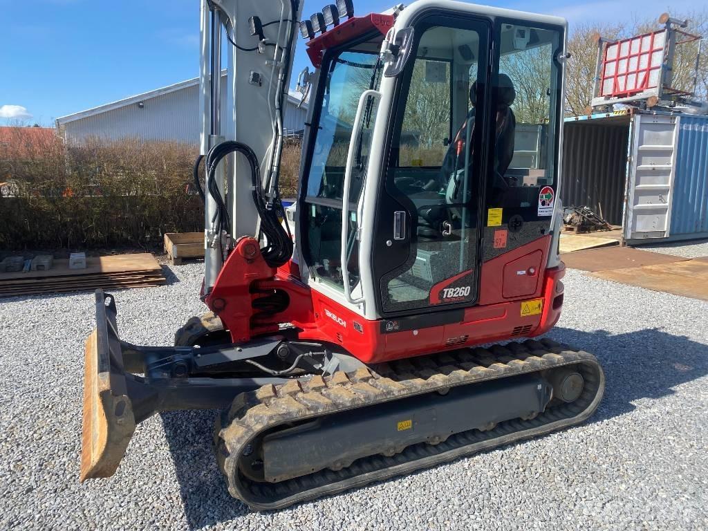 Takeuchi TB 260 Minigraafmachines < 7t