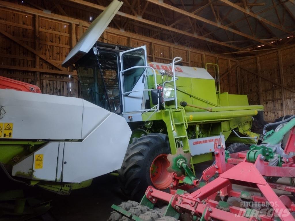 CLAAS 68 S Maaidorsmachines