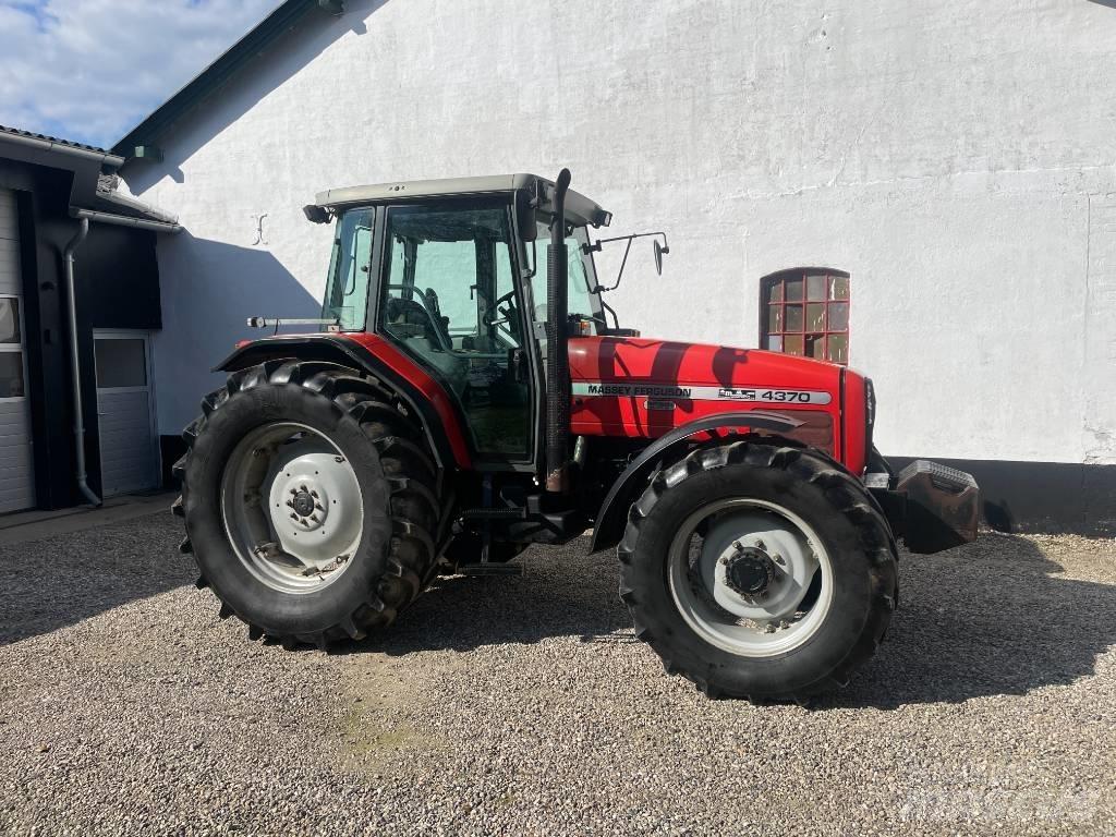 Massey Ferguson 4370 Tractoren