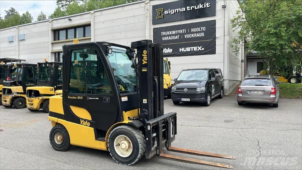 Yale GDP30VX Diesel heftrucks