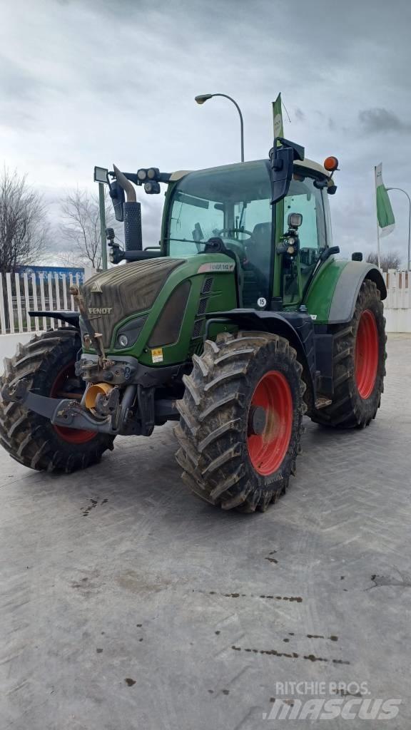 Fendt 512 Tractoren