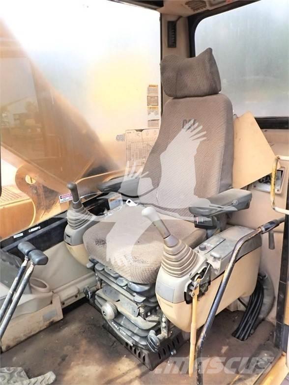 CAT 325BL Rupsgraafmachines