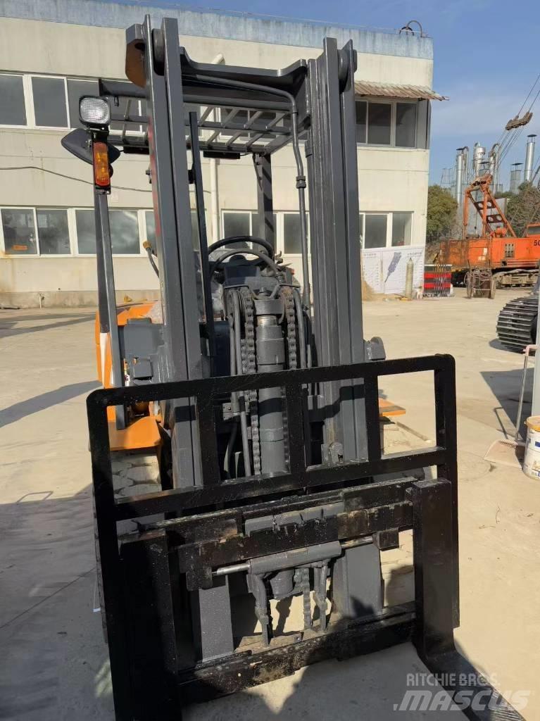TCM FD 30 Diesel heftrucks