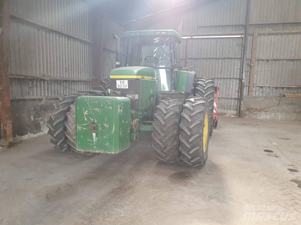 John Deere 7710 Tractoren