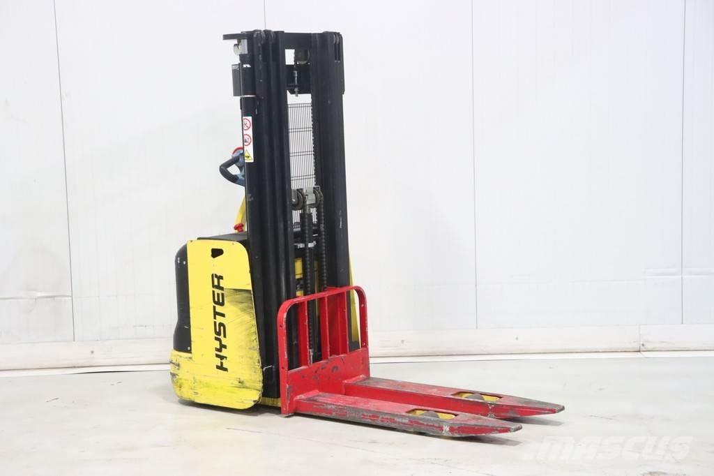 Hyster S1.2-4028 Stapelaar meeloop