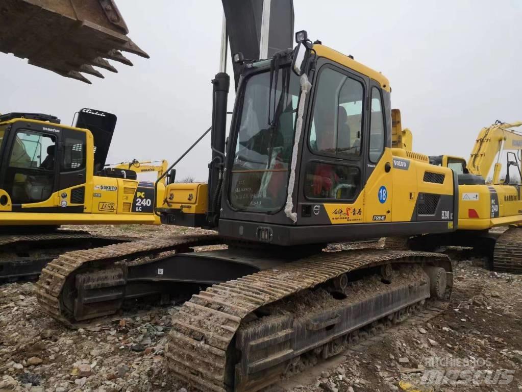Volvo EC 290 B LC Rupsgraafmachines