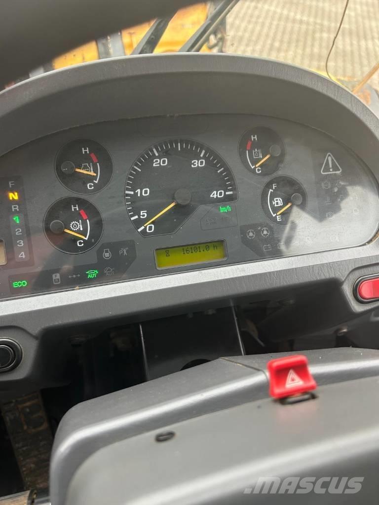 Komatsu WA 470-6 Wielladers