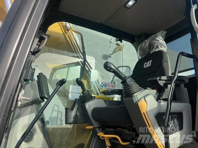 CAT 317 Rupsgraafmachines