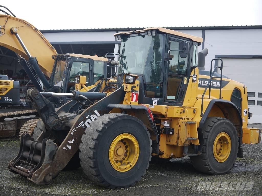 Hyundai HL955A Wielladers