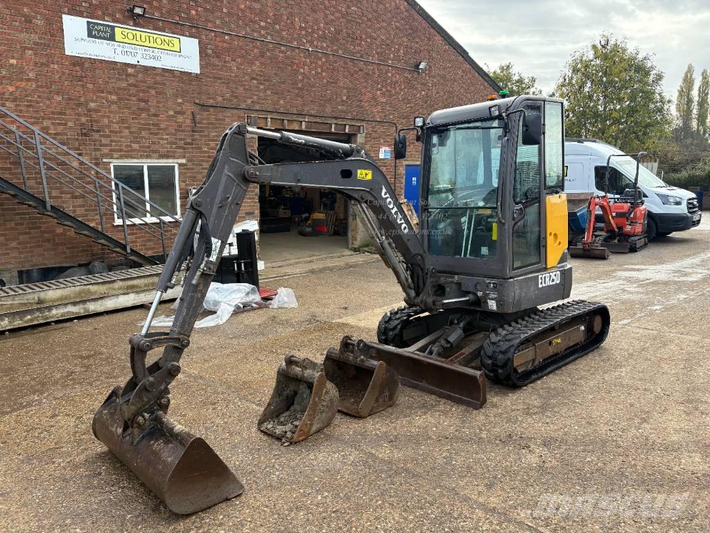 Volvo ECR 25 D Minigraafmachines < 7t