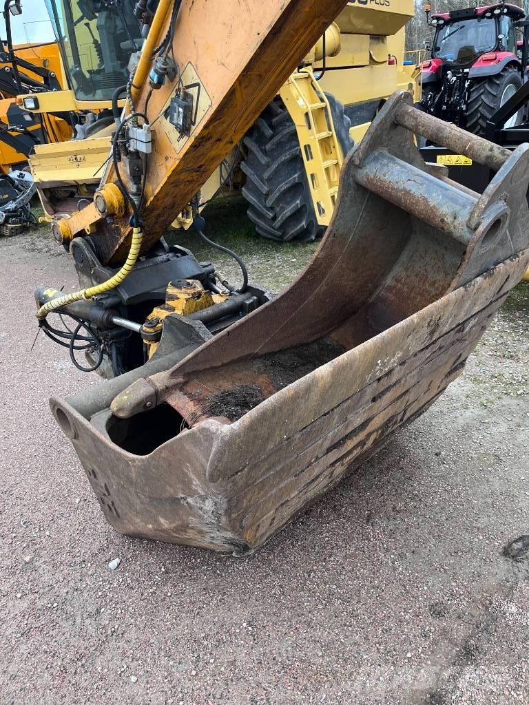 JCB 220LC Engcon RT Rupsgraafmachines