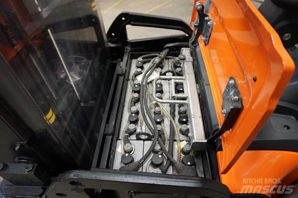 Toyota SPE160L Stapelaar meeloop