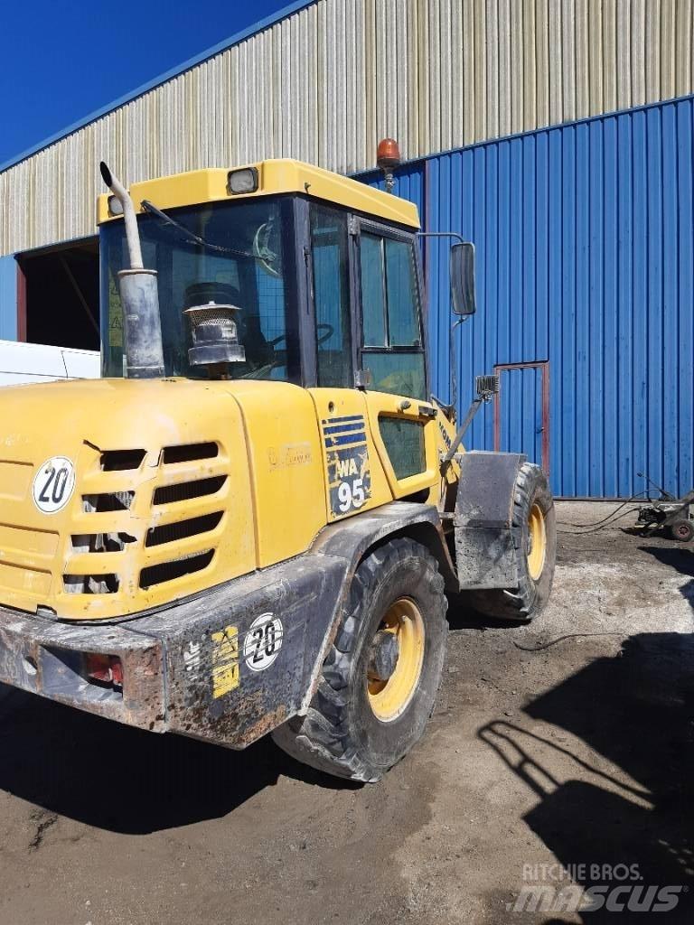 Komatsu WA95-3 Wielladers