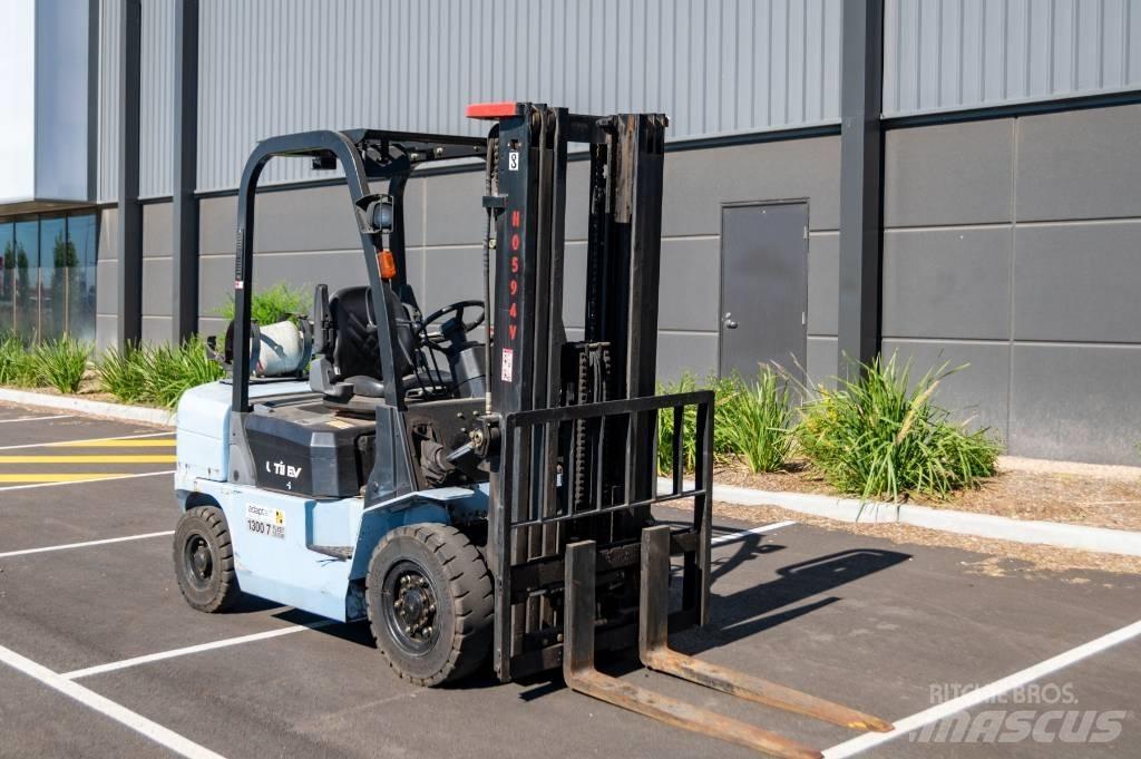 Utilev UT25P LPG heftrucks