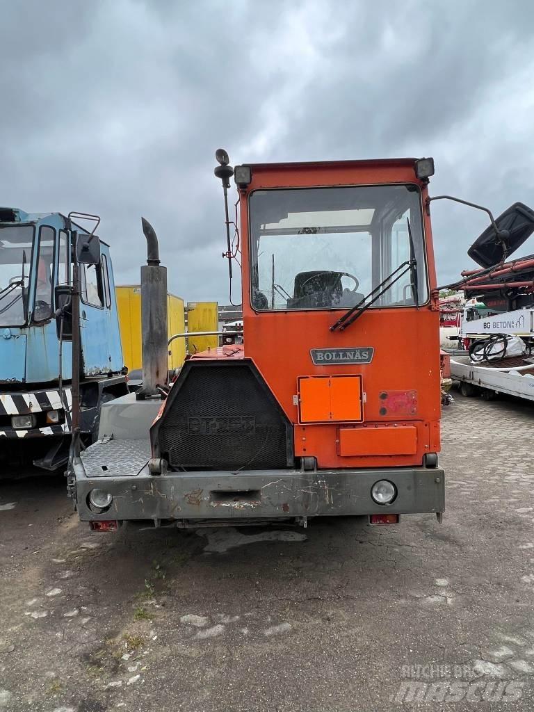Bollnäs BT25T Terminaltrekkers