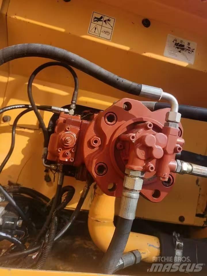 Hyundai 305 LC-9T Rupsgraafmachines