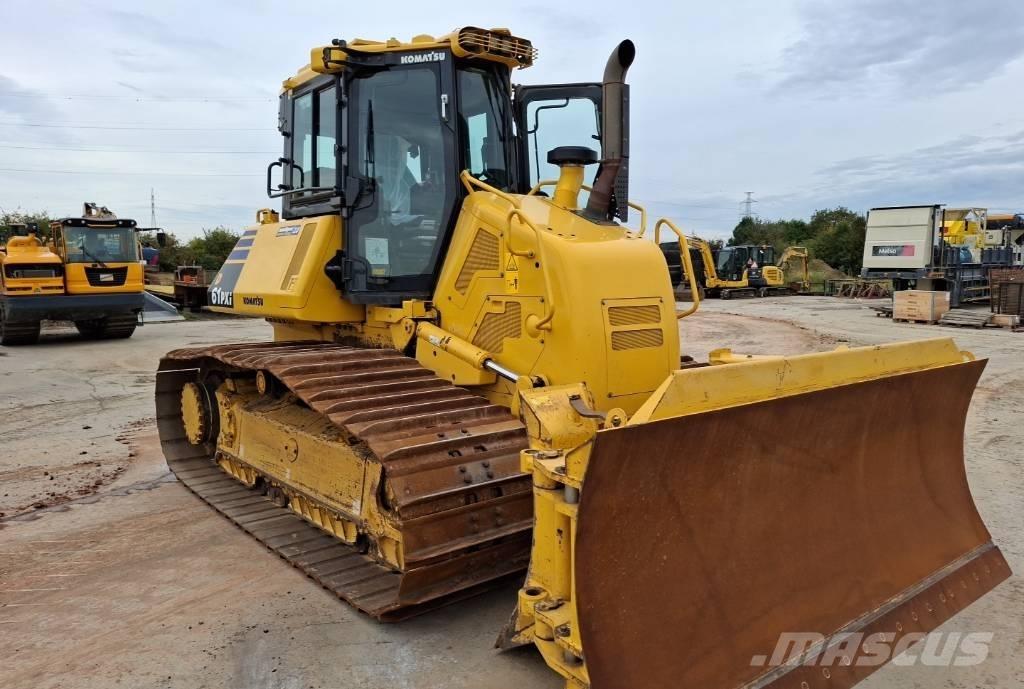 Komatsu D61PXI-24E0 Rupsdozers