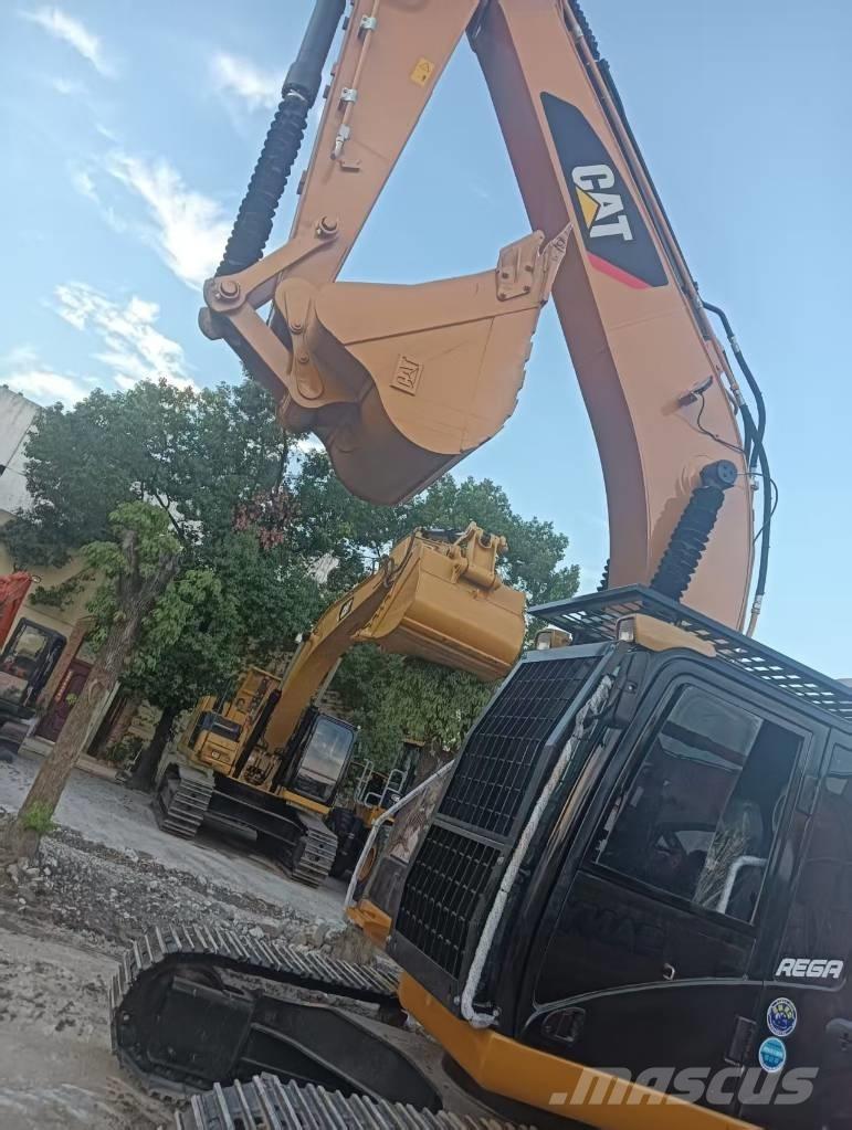 CAT 330 D2L Rupsgraafmachines