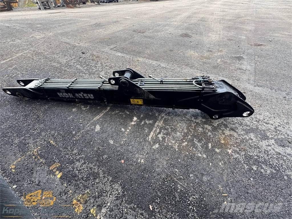 Komatsu 130F Uitrijwagenkranen