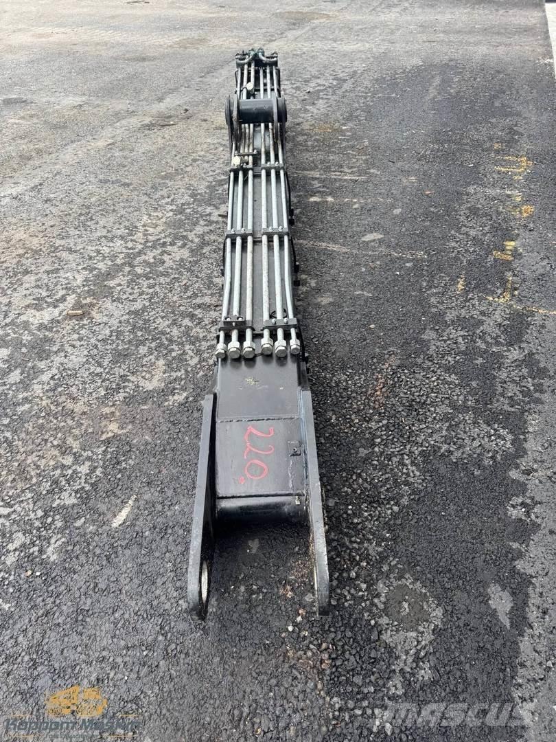 Komatsu 130F Uitrijwagenkranen