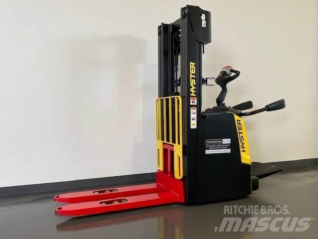 Hyster S1.6S IL Stapelaar meeloop