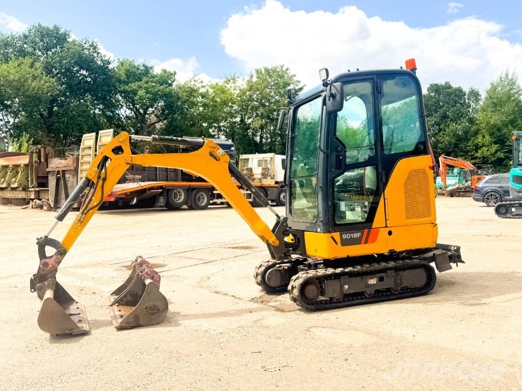 LiuGong 9018 F Minigraafmachines < 7t