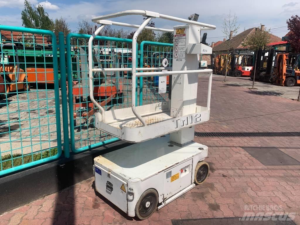 UpRight TM 12   V-2748 Personenliften en invalideliften