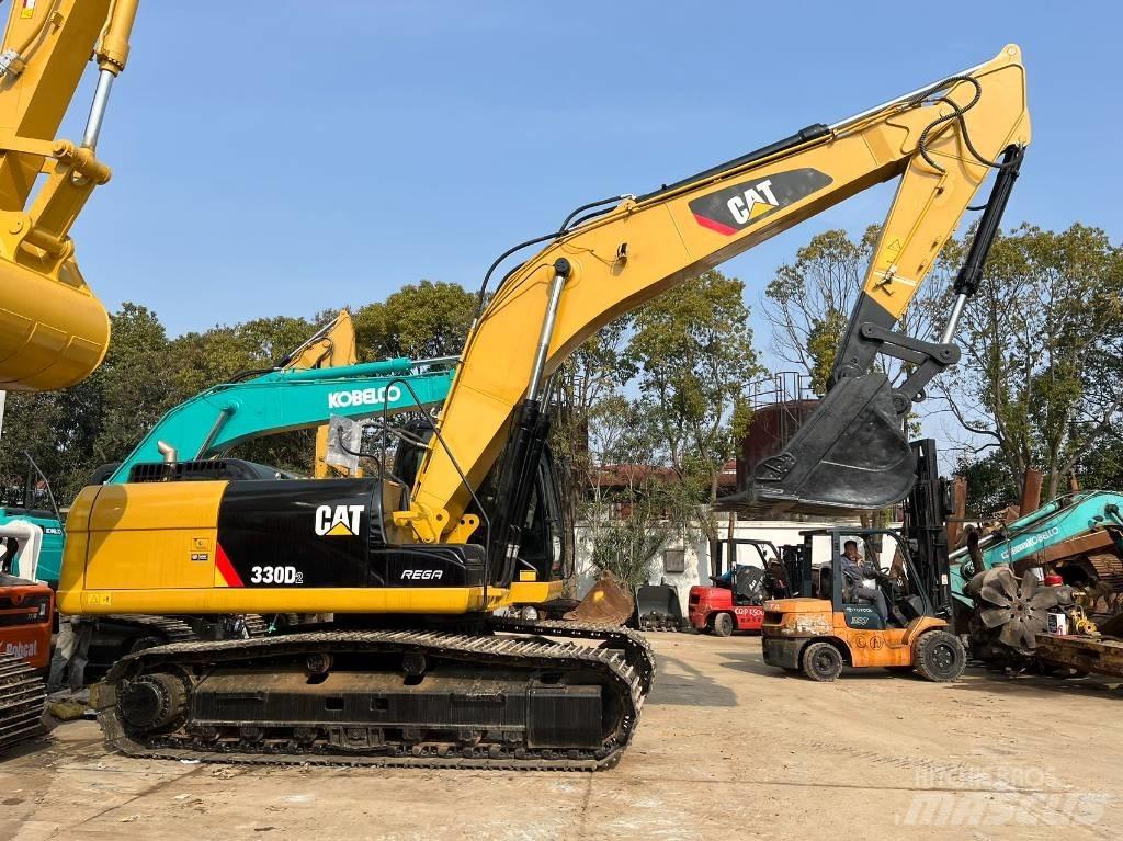 CAT 330 D L Rupsgraafmachines