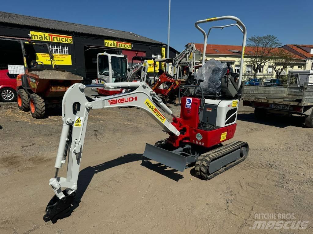 Takeuchi TB 210 R Minigraafmachines < 7t