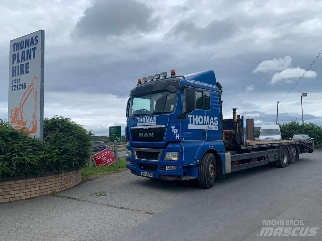MAN TGX 26.400 Vlakke laadvloer met kraan