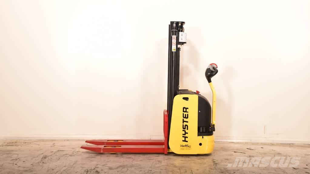 Hyster S1.0-24 Stapelaar meeloop