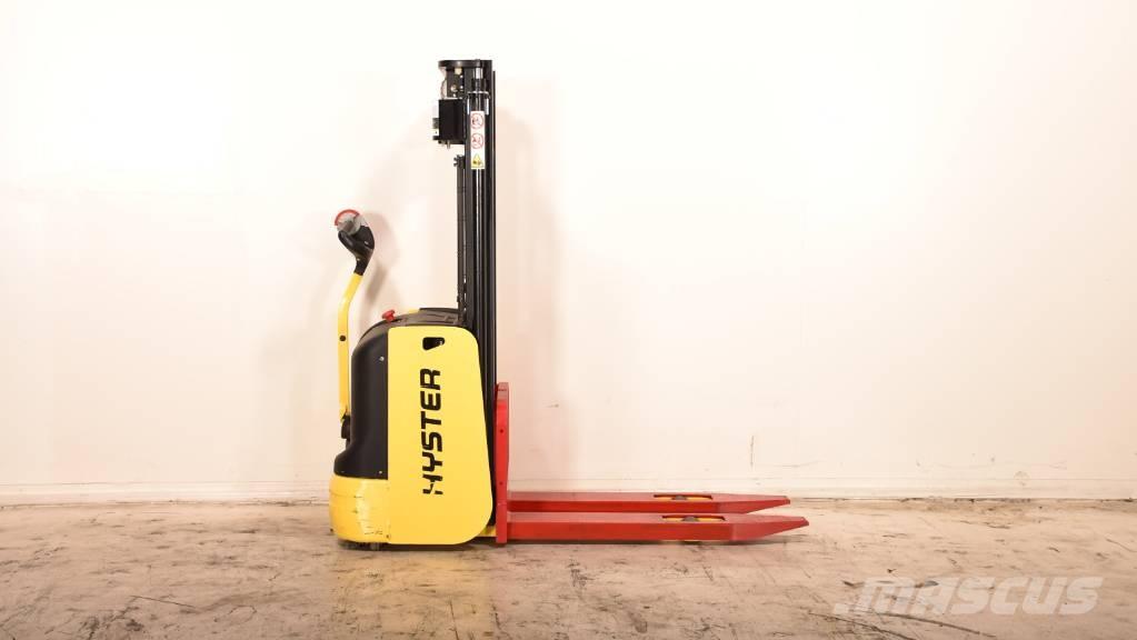 Hyster S1.0-24 Stapelaar meeloop