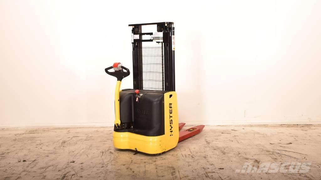 Hyster S1.0-24 Stapelaar meeloop